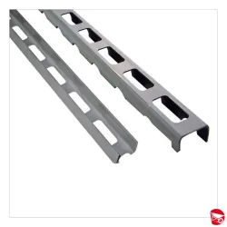 DISTANZIATORE AD " U" DRUNTERL.RAPID PVC 20MM DA 2MT [DR20*]